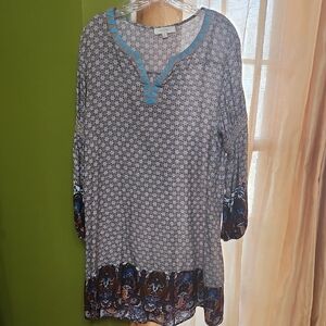 Women's Blue and Brown Patterned Top